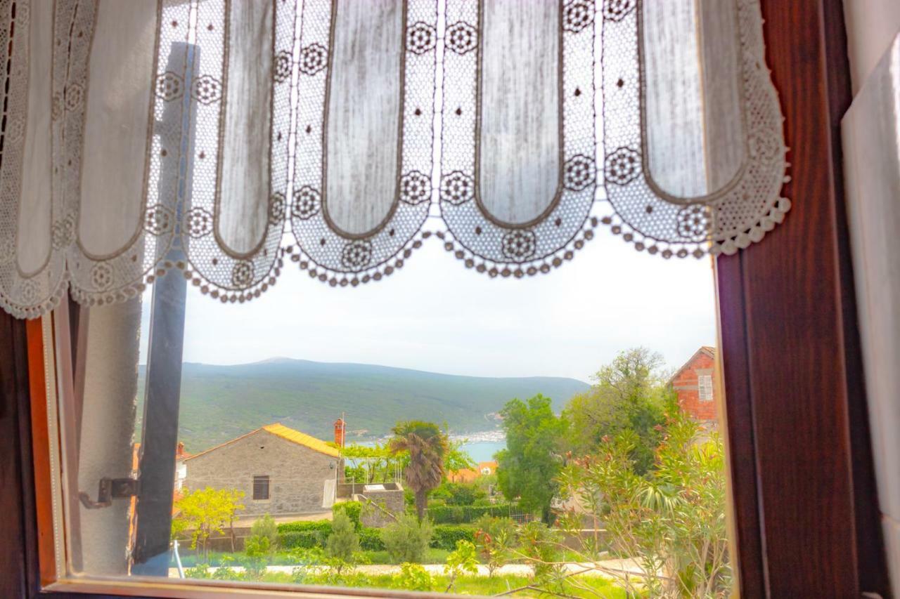 Kuca Za Odmor Kornic Villa Екстериор снимка