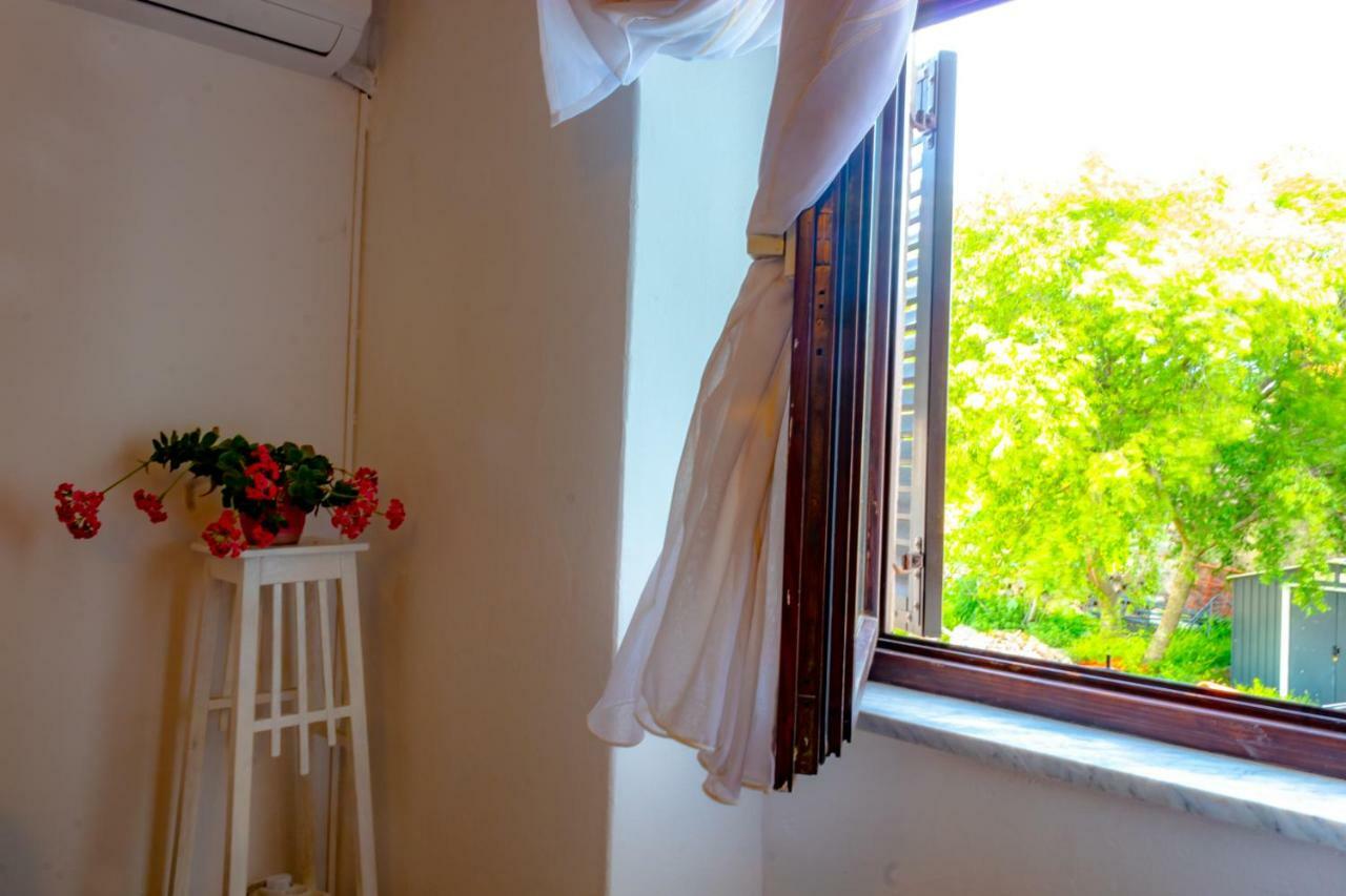 Kuca Za Odmor Kornic Villa Екстериор снимка