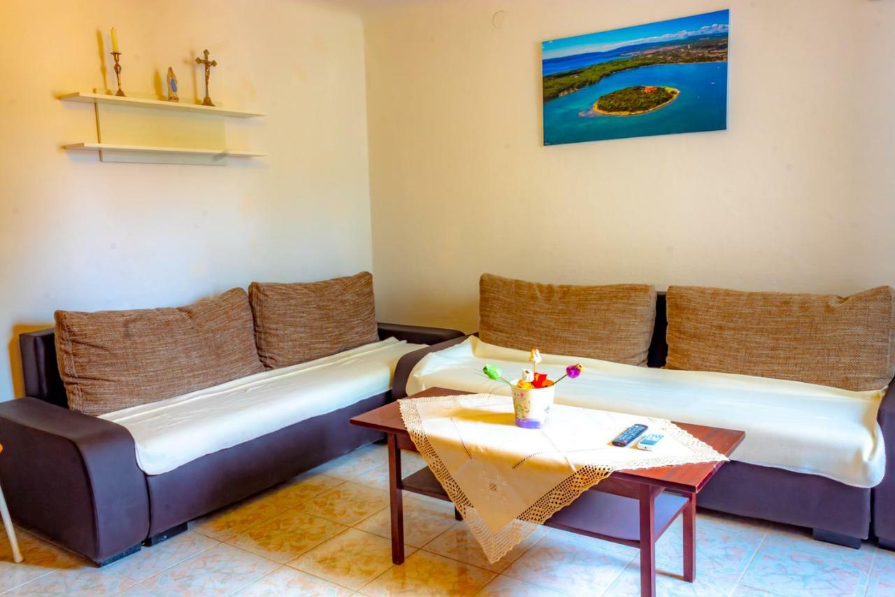 Kuca Za Odmor Kornic Villa Екстериор снимка