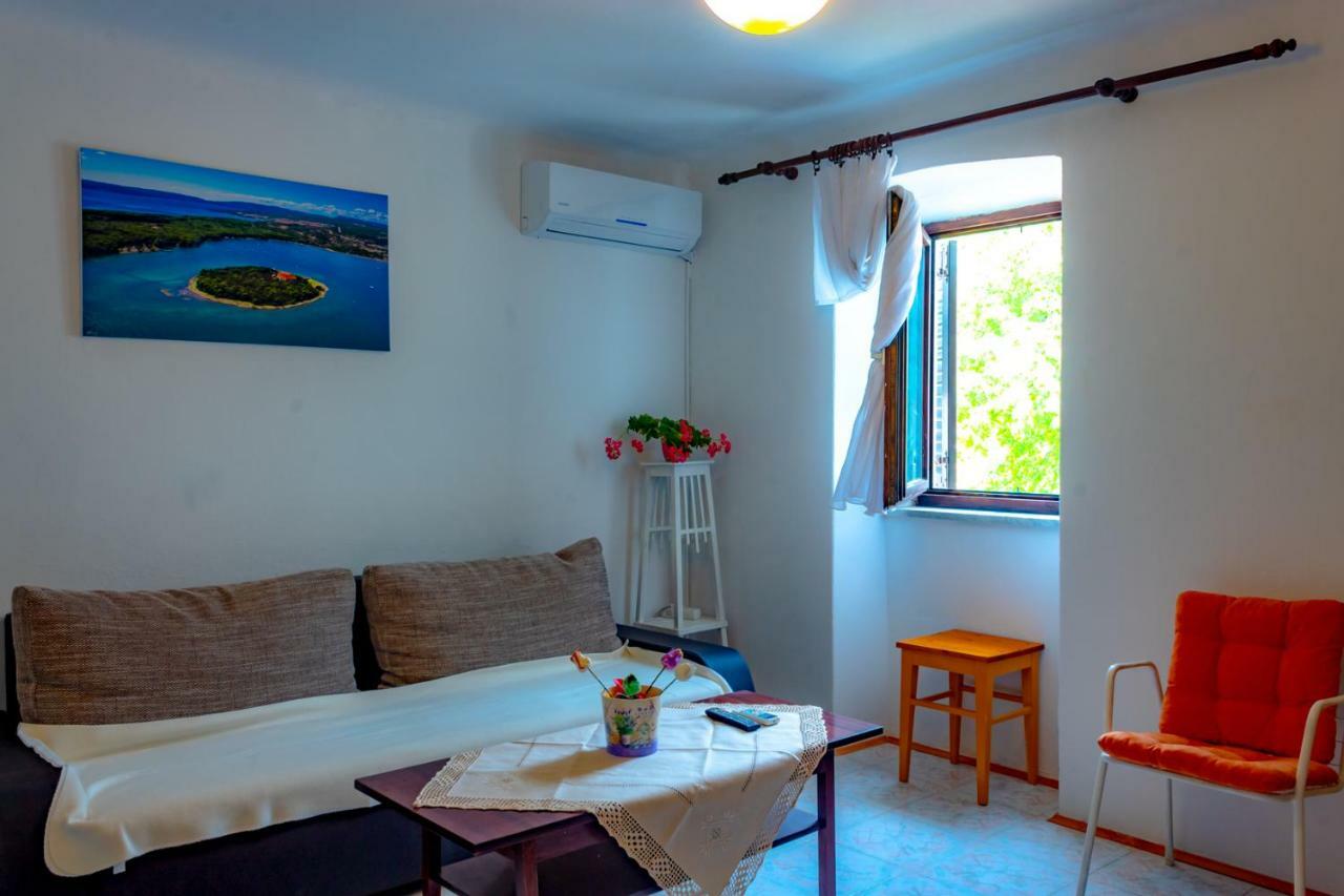 Kuca Za Odmor Kornic Villa Екстериор снимка